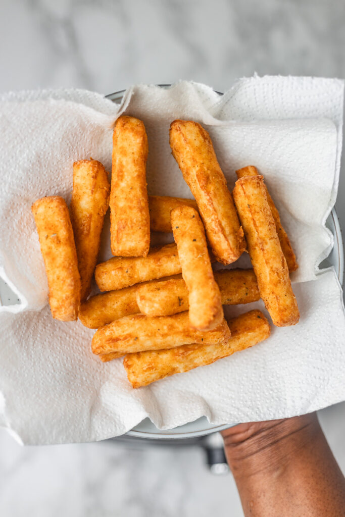 Crispy Halloumi Fries And Dipping Sauce - Cravingsmallbites.com