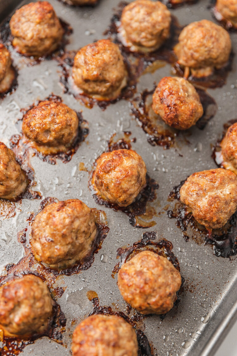 Easy Oven Baked Meatballs (Mini Meatballs)