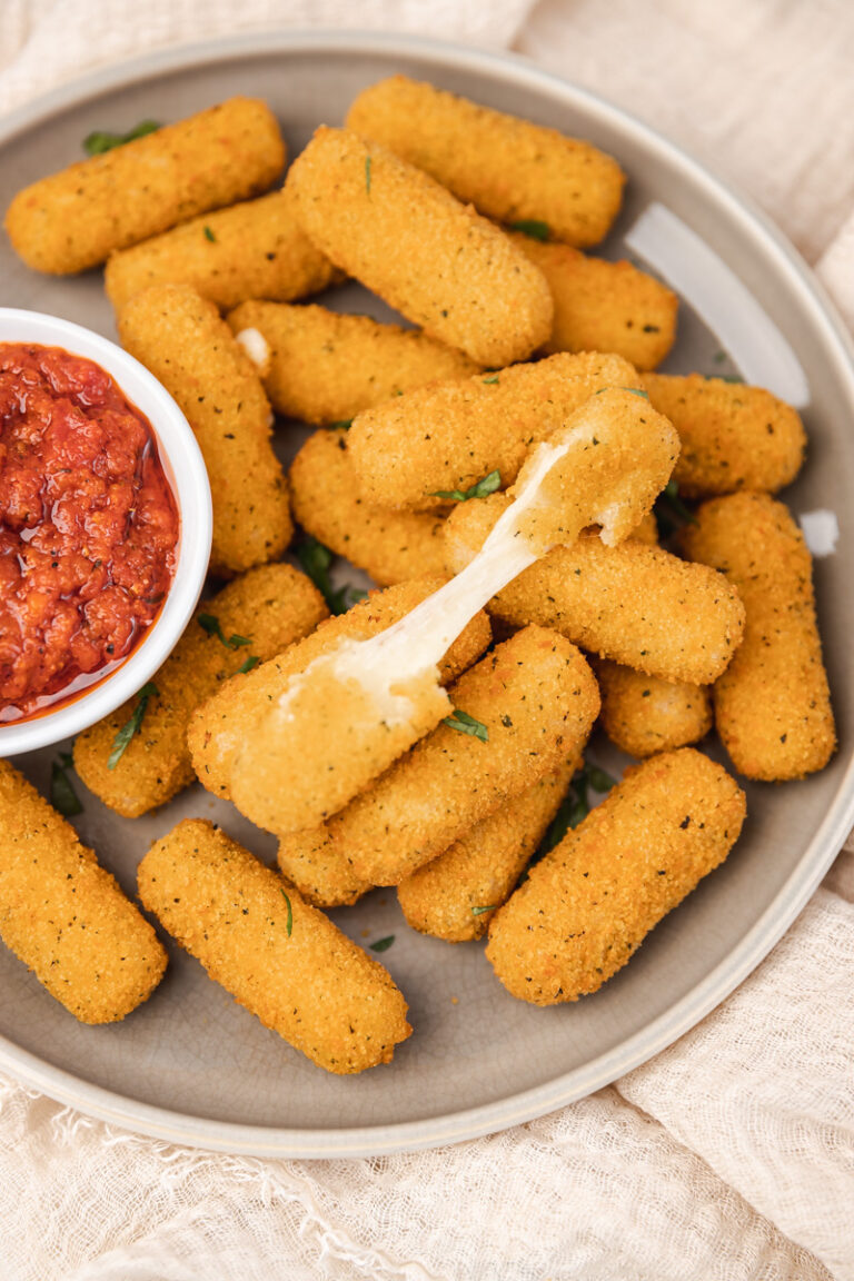 Air Fryer Frozen Mozzarella Sticks
