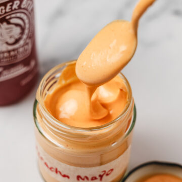 sriracha mayo on a spoon.